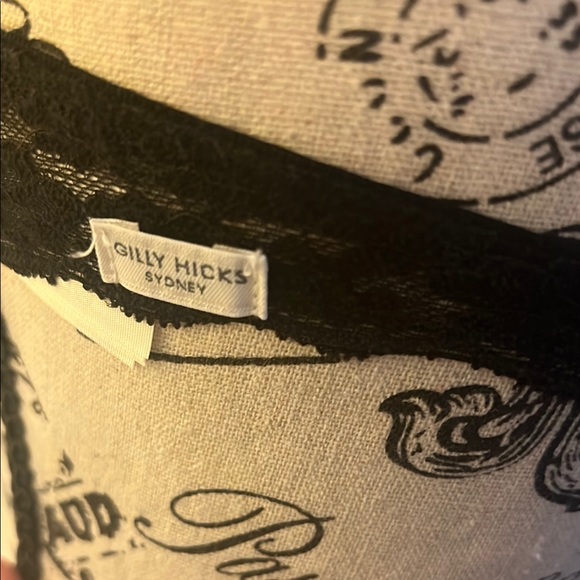 Black Lace Halter Bralette - Picture 6 of 10